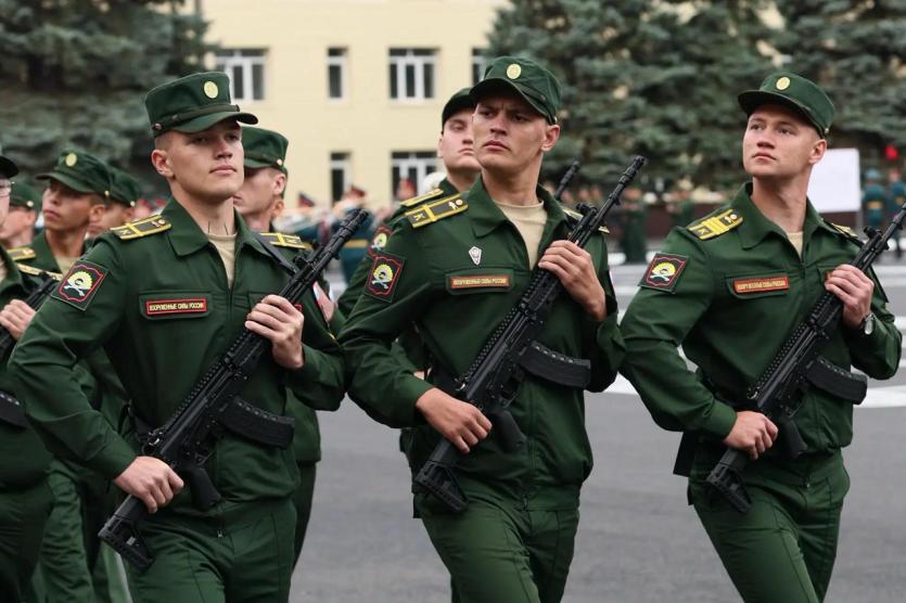 Фото В Челябинске в День танкиста торжественно открыто возрожденное танковое училище (фото)