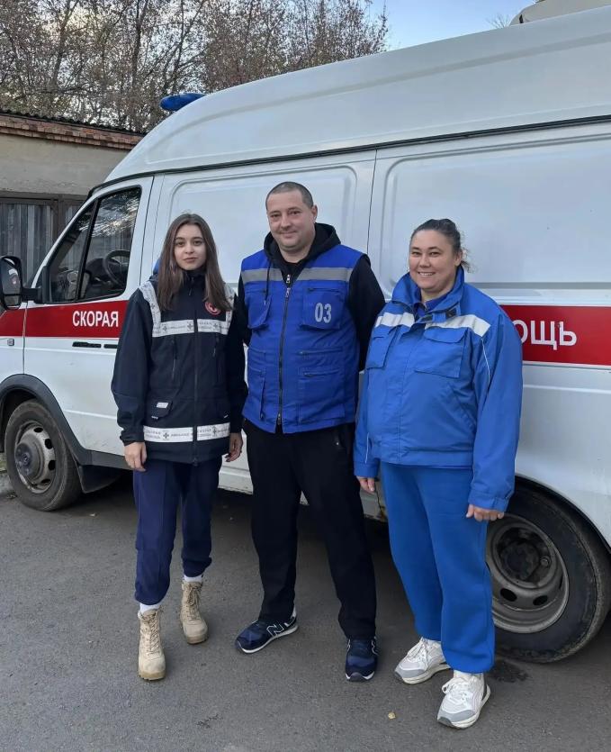 Фото Аргаяшский фельдшер приняла роды в карете скорой помощи