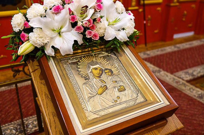 Фото Православные 26 октября отмечают праздник Иверской иконы Божией Матери