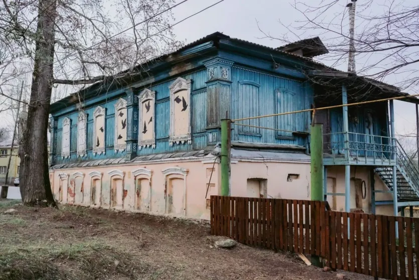 Фото Дом родителей маршала Шапошникова в Златоусте всё ещё ищет нового владельца
