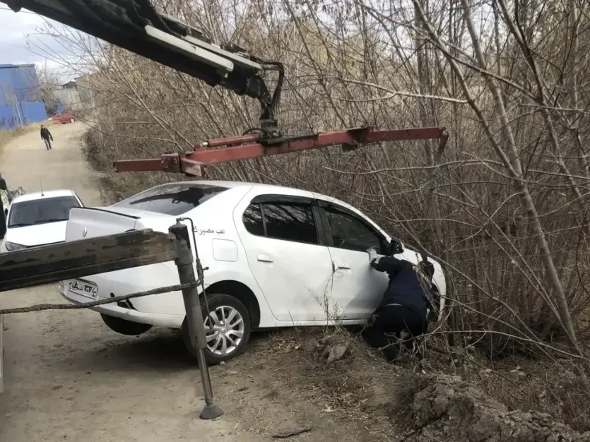 Фото Челябинец угнал авто у таксиста, был объявлен план «Перехват»