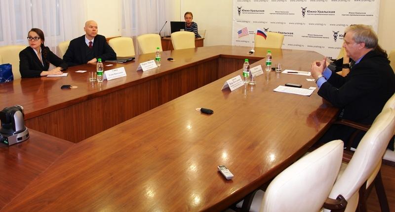 Фото Новый генконсул США в Екатеринбурге отметился в ЮУТПП