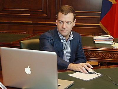 Фото Президент Медведев избавит регионы от &quot;лишних&quot; СМИ