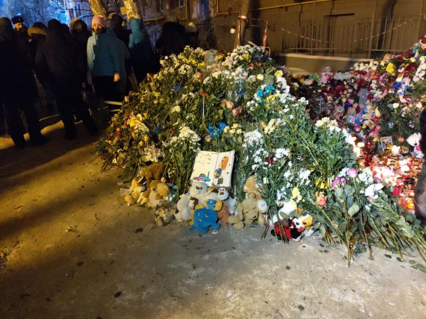 Фото На месте трагедии в Магнитогорске появится мемориал
