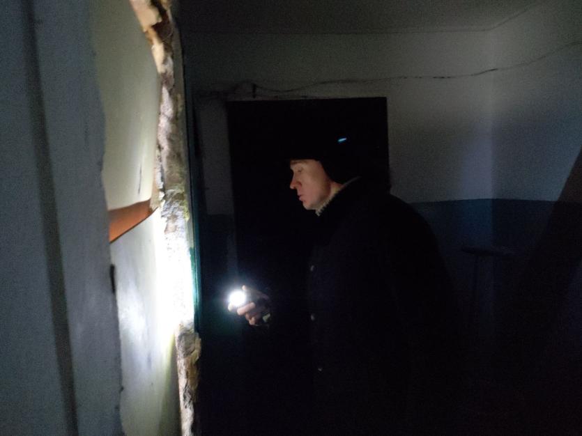 Фото Борис Дубровский лично осмотрел уцелевшие подъезды дома в Магнитогорске. И эксперты дали заключение