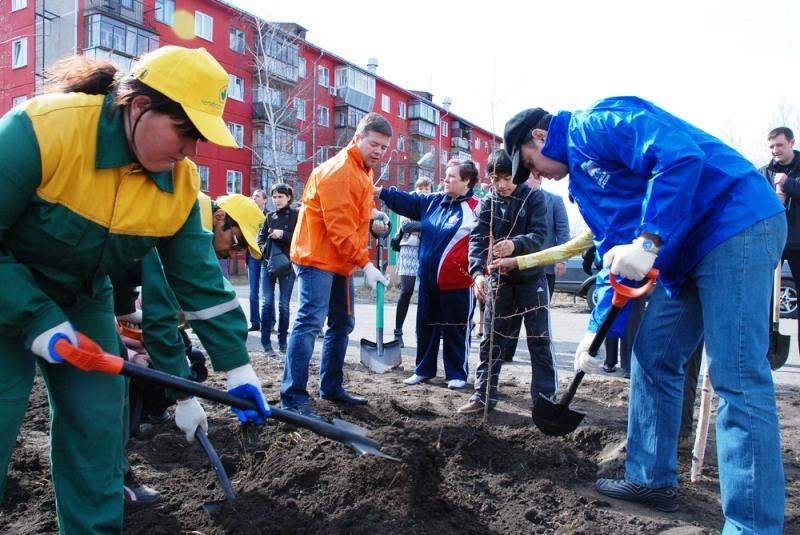 Фото Депутаты превращают Челябинск в цветущий город