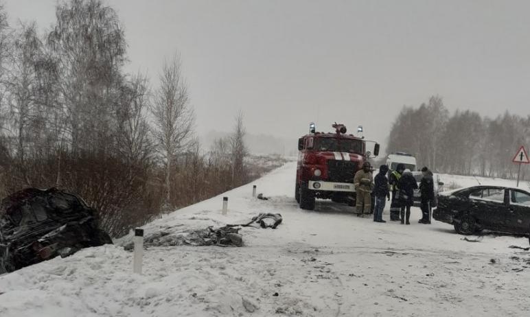 Фото В ДТП в Пластовском районе один человек погиб, двое пострадали