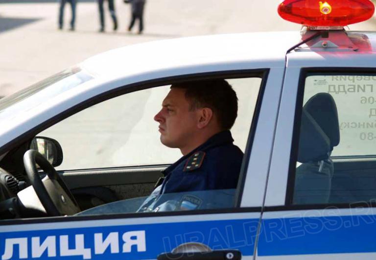 Фото В Озерске задержан юноша, похитивший сумку с деньгами у пенсионерки