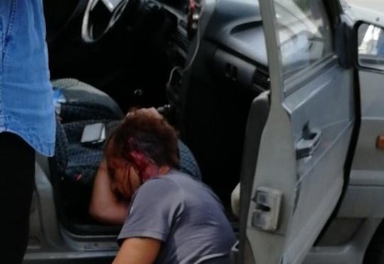Фото В Магнитогорске автомобилист пострадал от летающего металла