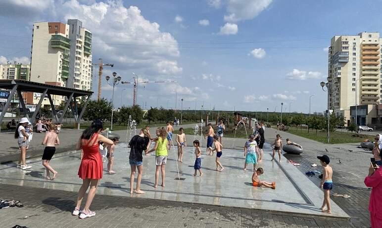 Фото «Сухие» фонтаны перед ЮУрГУ и на Тополинке могут заработать уже в предстоящие выходные