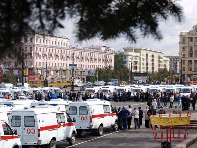Фото В Челябинске из-за грозы отключились телефоны скорой помощи
