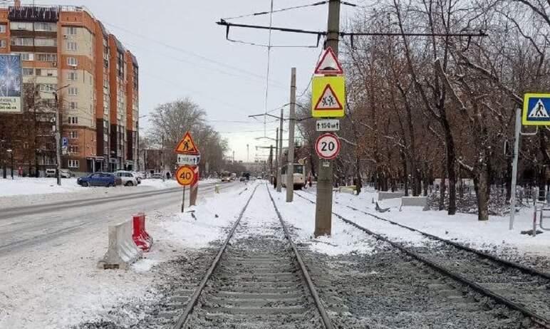 Фото В Ленинском районе Челябинска закрыли движение трамваев