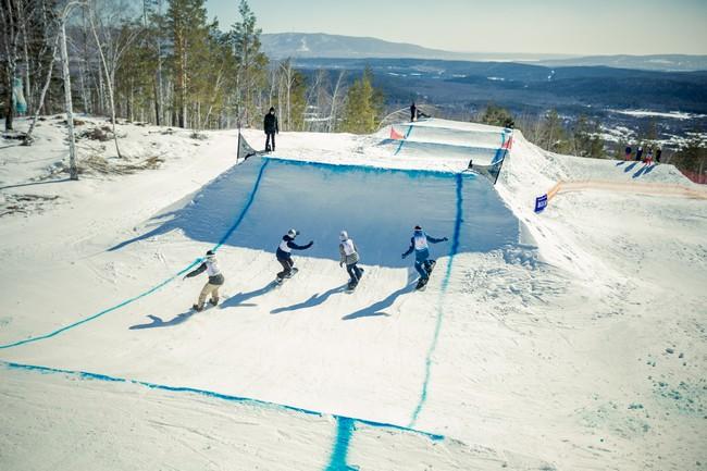 Фото Подготовка к проведению этапа Кубка мира по сноуборду в Челябинской области идет в графике