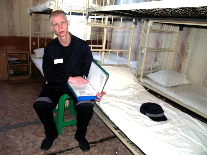 Фото Магнитогорский сирота пошел на преступление, чтобы его «приютили» в тюрьме