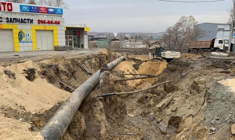 Фото Власти Челябинска рассказали о работах на месте провала грунта по Куйбышева