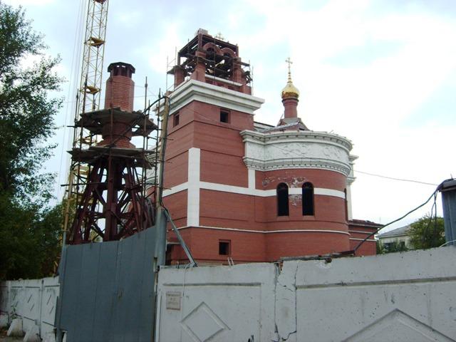 Фото Челябинцы помогают строить храмы делами и пожертвованиями