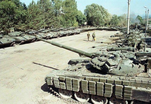 Фото Южная Осетия планирует помочь ополченцам Донбасса трофейными грузинскими танками 