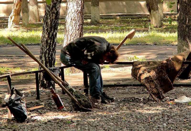 Фото В 2014 году системой социальных лифтов в Челябинской области воспользовались более 15 тысяч осужденных