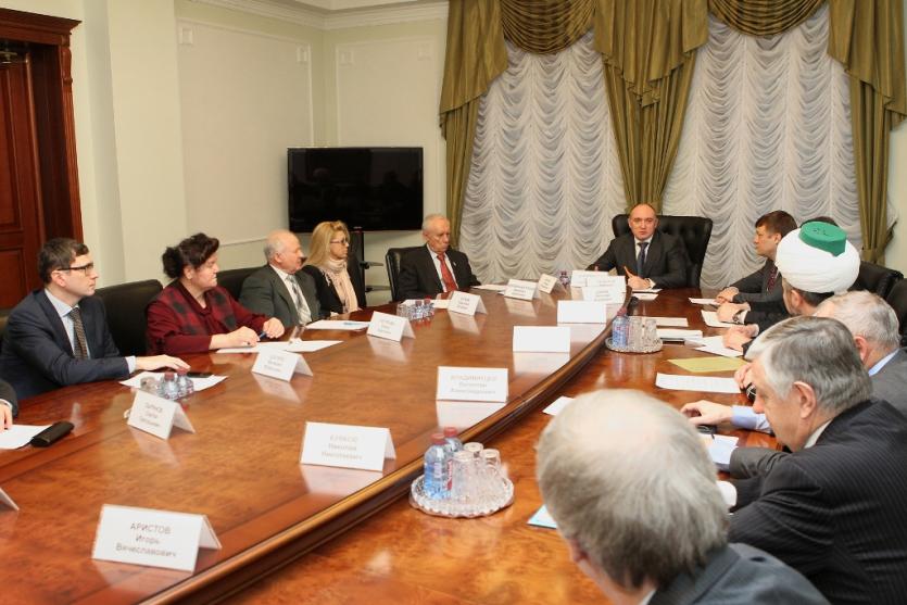 Фото Дубровский: Все задачи, которая общественная палата ставит перед собой, ложатся мне на душу