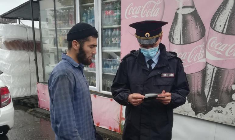 Фото Челябинские полицейские устроили облаву на мигрантов