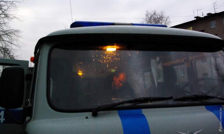 Фото Аферисты заказывали челябинцу такси, чтобы тот быстрей перевел им больше полумиллиона рублей