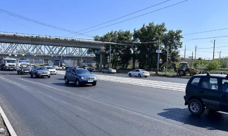 Фото В Челябинске ремонт улицы Рождественского выполнен на 88 процентов