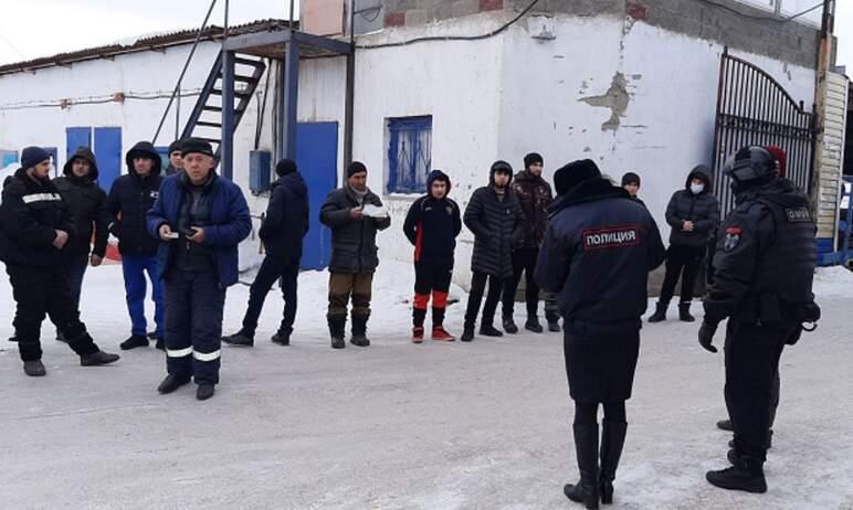 Фото Южноуральские полицейские устроили облаву на мигрантов