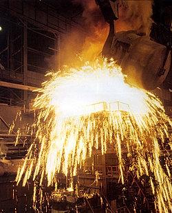 Фото Следствие к августу закончит проверку по факту гибели сталевара на Златоустовском электрометаллургическом заводе