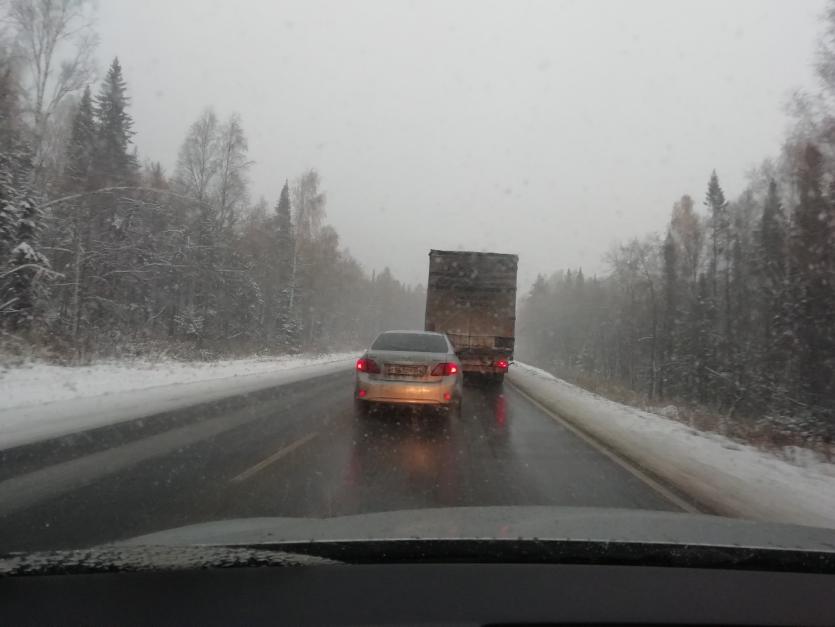 Фото В Варненском районе погиб водитель, выехав на «встречку»  в снегопад 