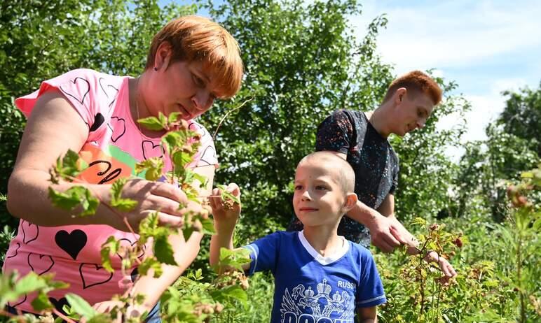 Фото В 2021 году более 300 южноуральских семей воспользовались региональным маткапиталом