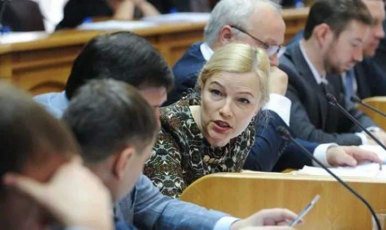 Фото Депутат Мухометьярова: Коронавирус добрался и до детей, а педиатры ничем не защищены