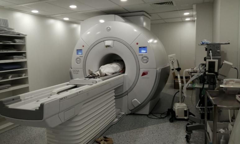 Фото В Челябинской областной клинической больнице начал работу новый МРТ