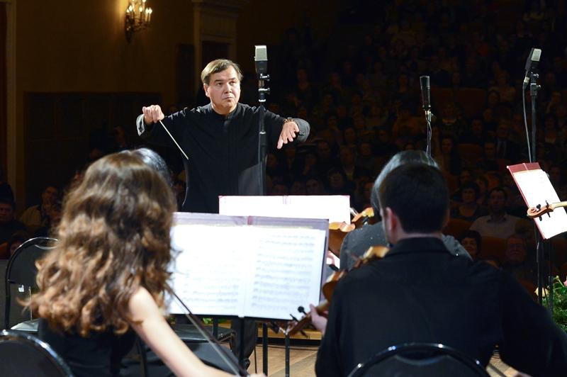 Фото Прослушивание музыкантов в симфонический оркестр Челябинска начнут струнники