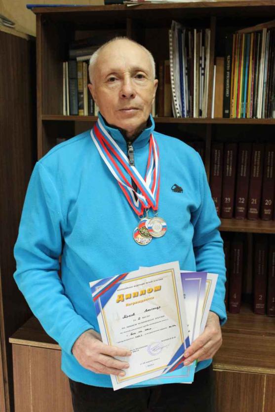 Фото Ветеран АЗ «Урал» стал призером Всероссийских легкоатлетических  соревнований