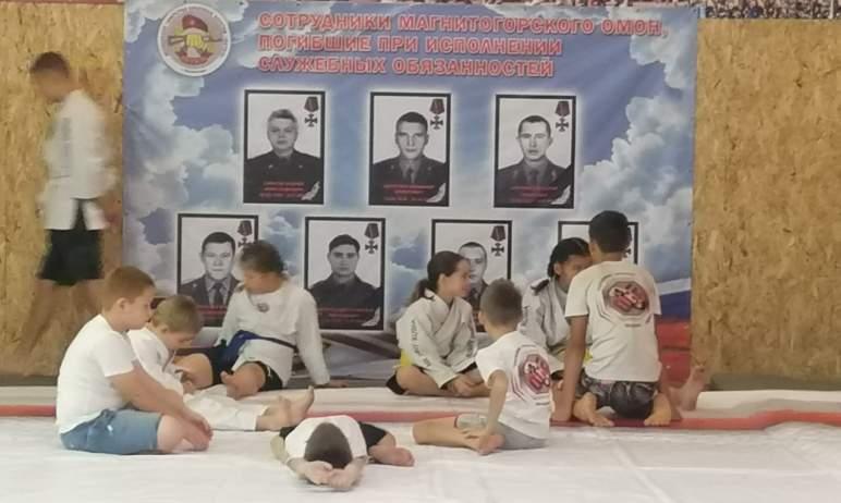 Фото В Магнитогорске состоялся турнир в память о погибших бойцах ОМОНа в ходе теракта в Аргуне