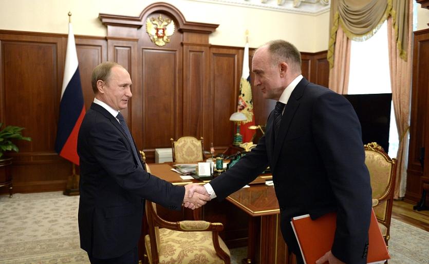 Фото Дубровский отчитался перед Путиным о ситуации в регионе: Бюджет дефицитный, но удалось прокредитоваться