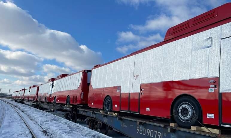 Фото ЮУЖД отправила 65 автобусов из Кургана в Якутию