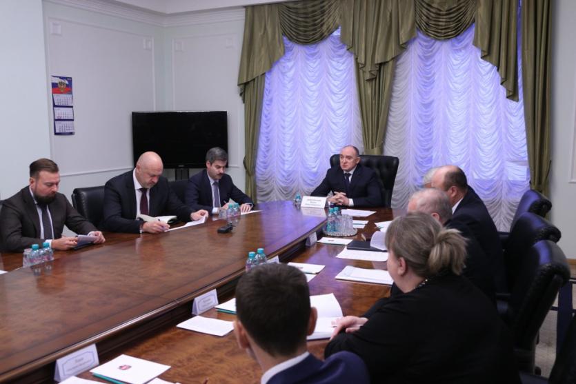 Фото Борис Дубровский поручил правительству выстроить отношения с депутатами Госдумы