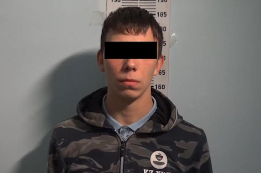 Фото Житель Саткинского района поехал в Тобольск, чтобы делать «закладки» на кладбище