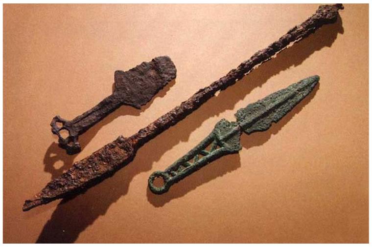 Фото Новая археологическая находка: в Челябинской области обнаружены серпы бронзового века