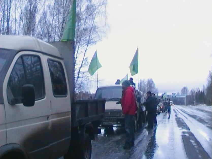 Фото Дальнобойщики устроили очередную акцию протеста в Миассе