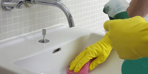 Фото Чем очистить ванну. Общие запреты и рекомендации