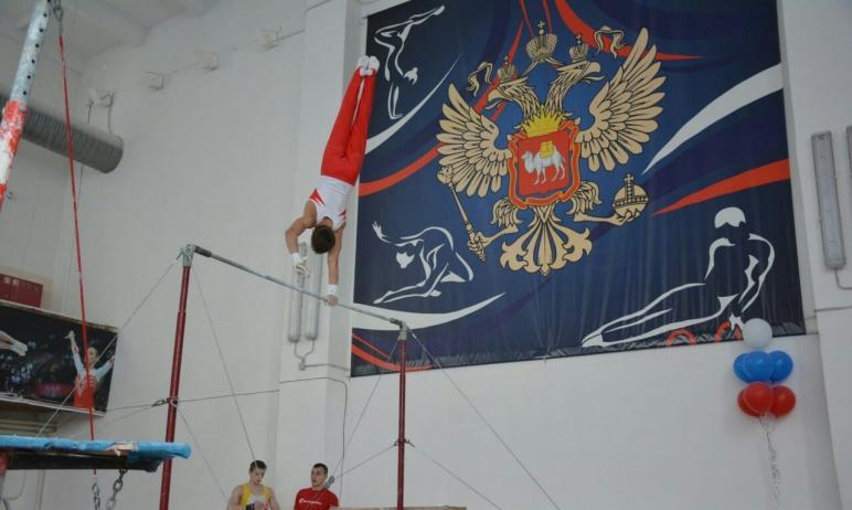 Фото В Челябинске стартовал чемпионат Уральского федерального округа по спортивной гимнастике