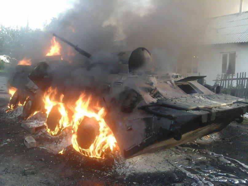 Фото Ополченцы «градом» уничтожили 21 украинского карателя и технику