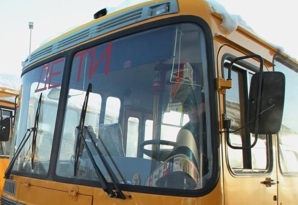Фото В Верхнеуральске угнали школьный автобус