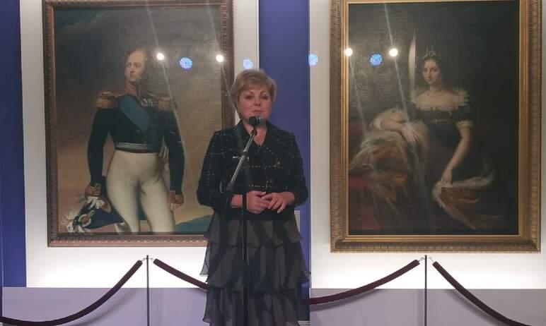 Фото Получилось нечто великолепное: Елена Гагарина открыла в Челябинске выставку об Александре I – держав восстановителе
