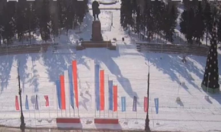 Фото Челябинские власти подарили горожанам звезды взамен ледовых фигур