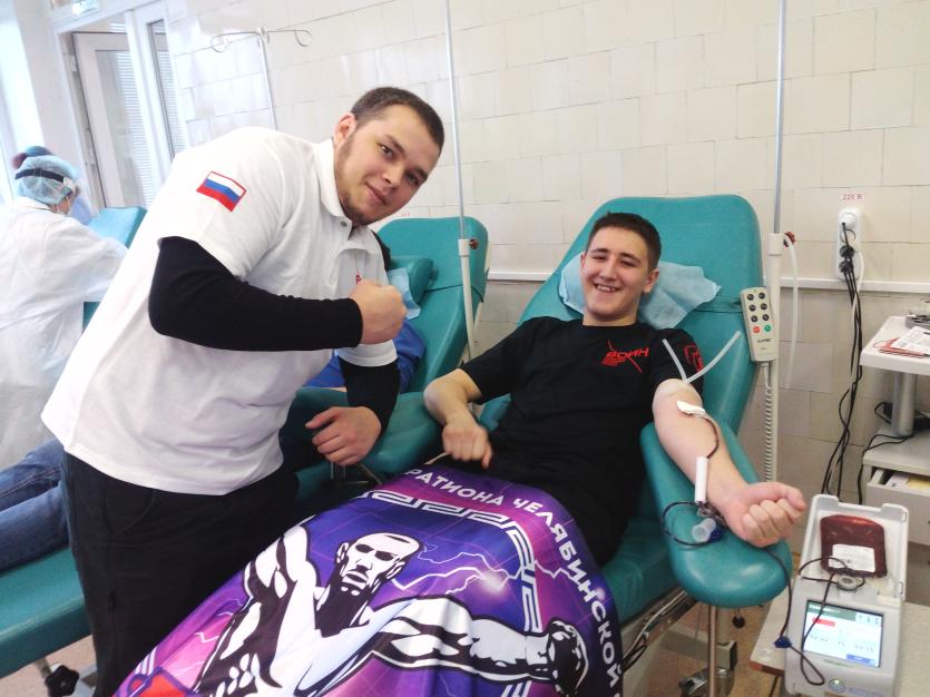 Фото Жители Челябинской области сдали 117 литров крови во время донорской акции