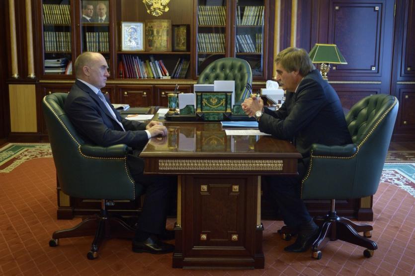 Фото Дубровский Комякову: КСП нужно усилить экспертное направление и вместе с депутатами «расшивать» узкие места