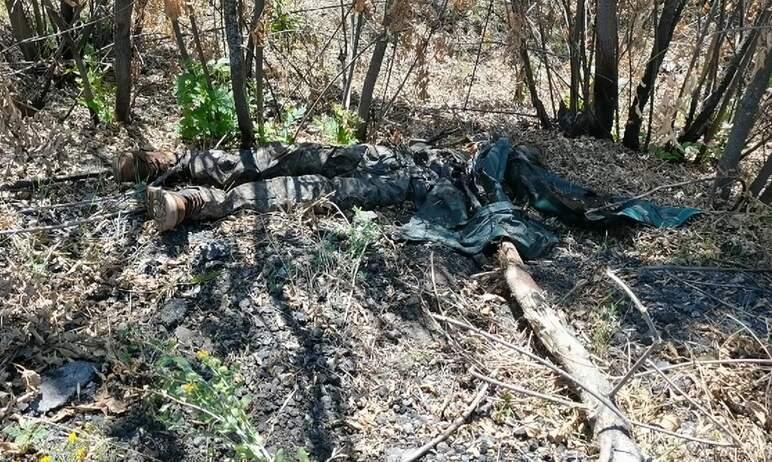 Фото При отступлении украинские военные минируют тела своих убитых сослуживцев